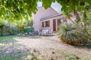 Maisons de vacances Maison de 3 chambres avec jardin clos a Agde a 1 km de la plage : photos des chambres