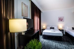 パース Joondalup City Hotel 3つ星 ホテル スイート