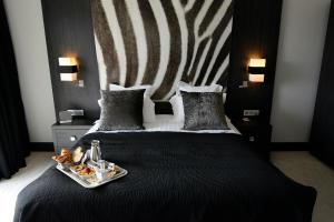 Hotels Kyriad Prestige Lyon Est - Saint Priest Eurexpo Hotel and SPA : photos des chambres