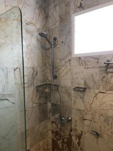 Modern Comfortable 2 bedroom Cottage