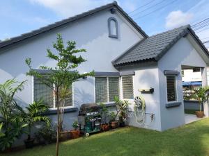 Modern Comfortable 2 bedroom Cottage