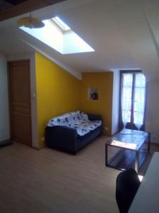 Appartements T1 ,ch mezanine,cuisine balcon : photos des chambres