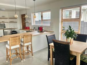 Becks at The Bay Loadshedding free