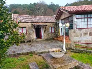 Luxurious Villa with Pool in Nande - Donas