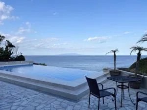 ガーデンヴィラ白浜  (Gardenvilla Shirahama)