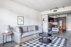 Redwood City 2BR w WD Pool BBQ nr Caltrain SFO-506