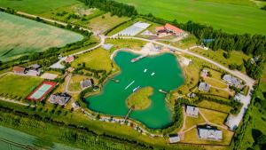 Viešbutis SAKAI sodyboje Gribžė