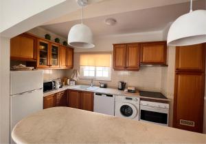 "Quinta da Praia - Casa da Praia" By LTS Holidays