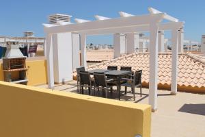 2 BED 2 BATH PENTHOUSE WITH POOL, STUNNING VIEWS FROM THE TERRACE