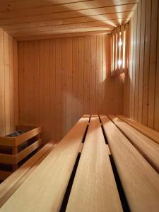 Guiana Rooms & Suites