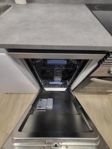 The Blue Nest - VUT7693AS