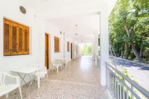 Armonia Apartments