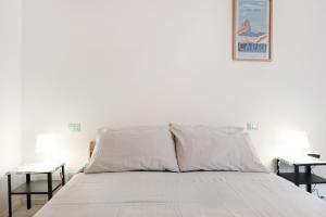 Casa Cogoleto terrace and parking