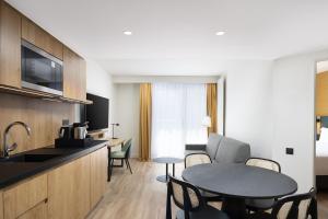 Hotels Residence Inn by Marriott Paris Didot Montparnasse : photos des chambres