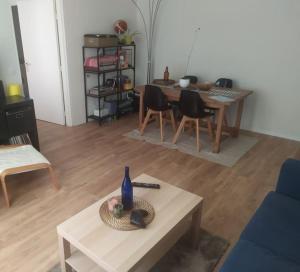 Appartements Joli 50m2 en residence calme et rez de jardin : photos des chambres