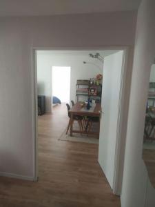 Appartements Joli 50m2 en residence calme et rez de jardin : Appartement 1 Chambre