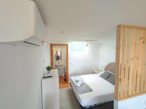 VILLA FALCONERA APARTAMENTS, GANDIA a las faldas de la montaña RELAX & PETS