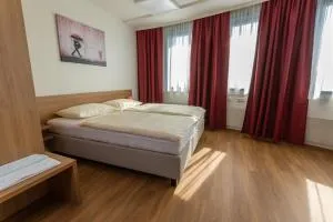 Hotel Sommerhaus Linz - Wintersdorf