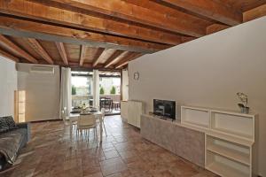 Garofano P1-9 by Wonderful Italy