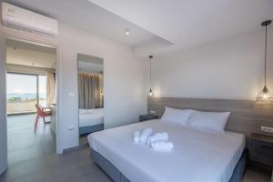 Sky-High 70sqm Penthouse w. Stunning Views - 05