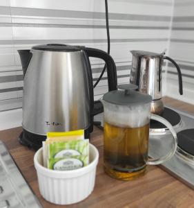 M&R STUDIO, beach and town!