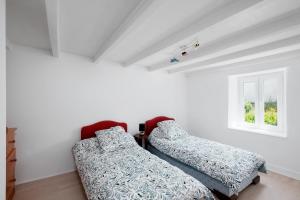 Maisons de vacances Le Verdier - Charmante maison pour 10 avec jardin : photos des chambres