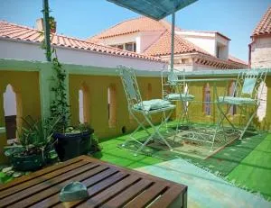 Beautiful Vintage House - Vis