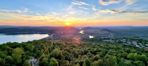 Zielone Wzgórza - Domki i pokoje B&B - Centrum Soliny - SPA