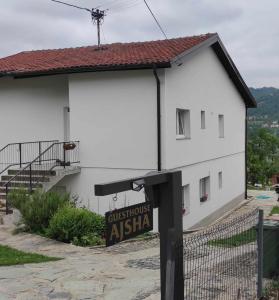 Ajsha Guesthouse - 4hvězdičkové hotely ve městě Jajce