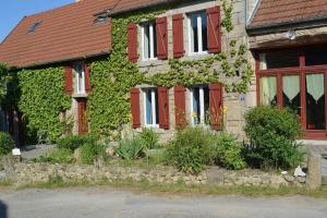 Maisons de vacances Demeure en pierre grande capacite d’accueil : photos des chambres