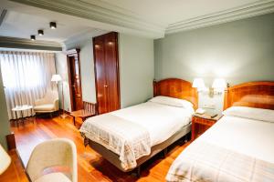 Standard Twin Room room in Rice Reyes Católicos