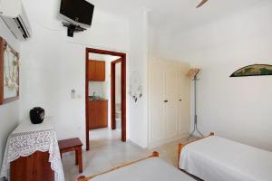 Areti Orfeas Apartment 3