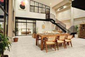 Manresa Villa Bali 2