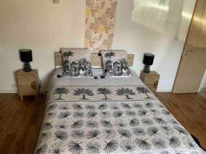 Logement indépendant -1 chambre -3 lits - 4km du circuit