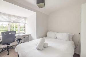 3-Bed Family Home with Parking & Large Garden