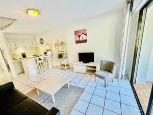 Duplex T3 2 étoiles bord de lac 65mcarrés