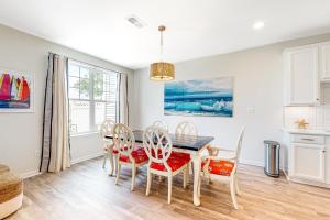 Friendship Creek --- 35058 Dundee St