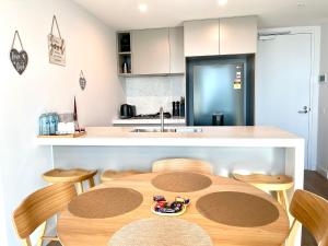 Sweet Home Apartment Melbourne CBD