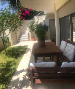 Porto Rafti Holiday Apartment