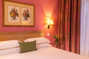 Hotels Le Littre : photos des chambres