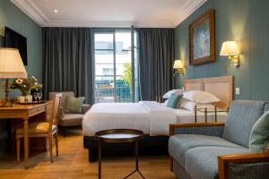 Hotels Le Littre : photos des chambres