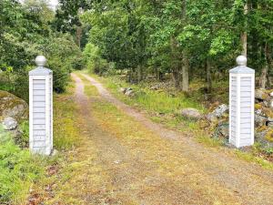 4 person holiday home in Drottningskär-By Traum