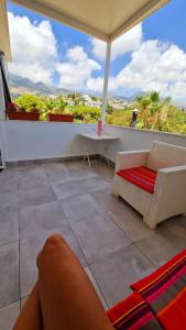 La Villa escondida - Estudio vista a la naturaleza