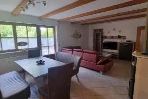 Roberts Ferienwohnung im Hammerbachtal - بوملسبرُن