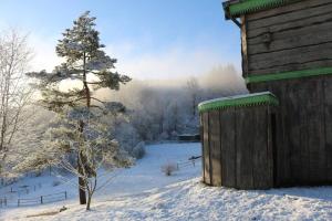 Maisons de vacances Chalet pour 2 dans le Jardin de Berchigranges : photos des chambres