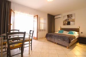 Apartment Rajka 2277