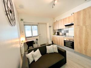 MAISON DE VILLE 10 personnes CLOS CHASSAING- WIFI -CENTRE VILLE -PROPERTY RENTAL NM