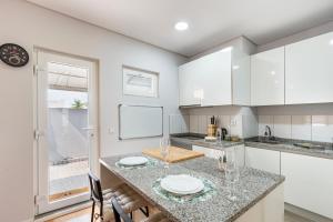 Beautiful House in Matosinhos Beach - by Guest SPA