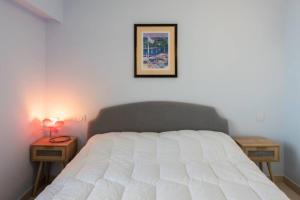 A2 - 1 BDR Antibes Sea & Port View - AC, Garage & Terrace