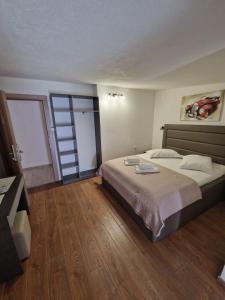 Apartments Petrović